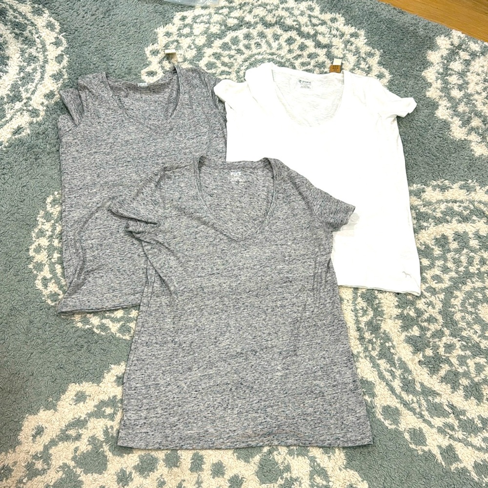 Victoria’s Secret pink collection V neck cotton perfect tee bundle NWT M
